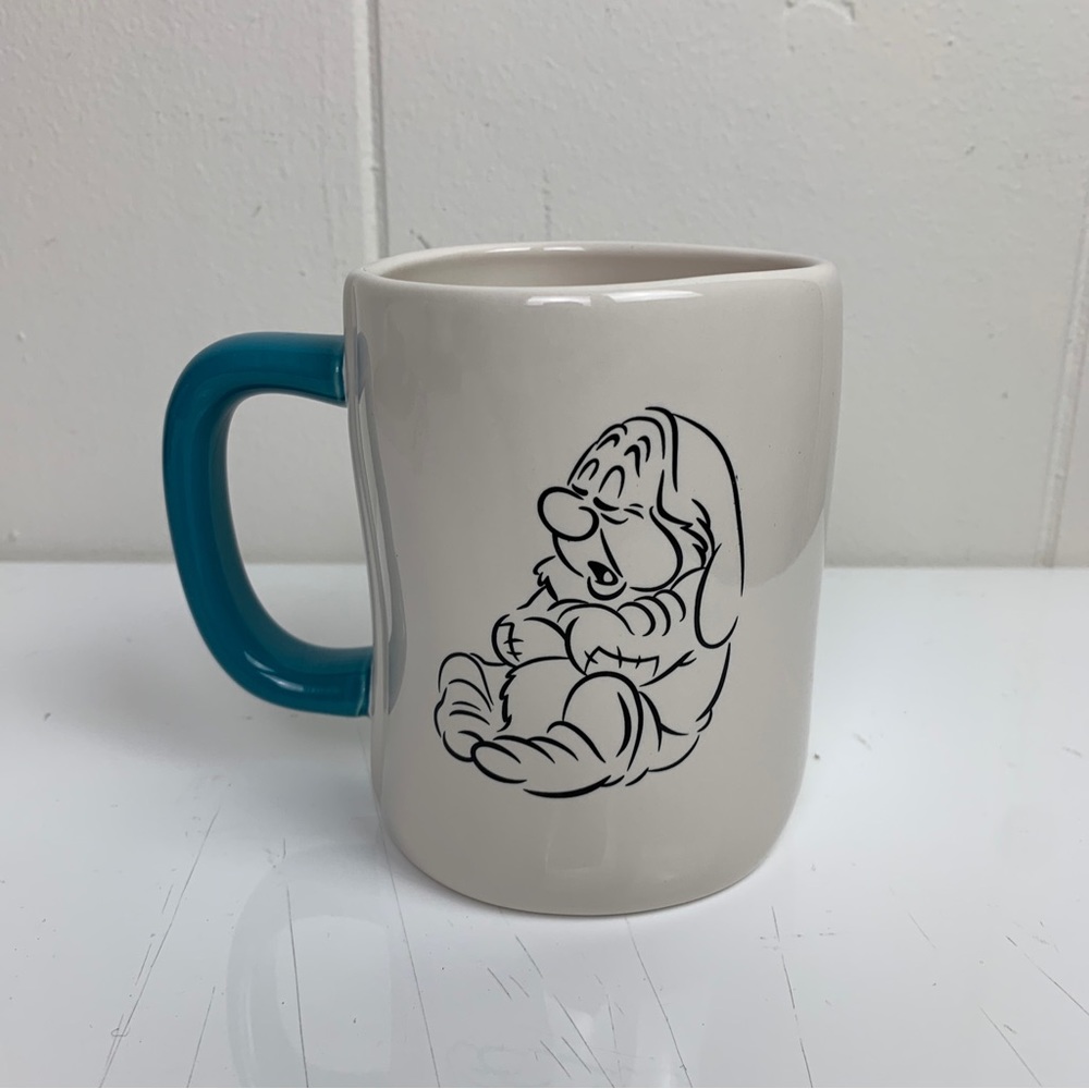 New Rae Dunn Disney Snow White Collection Sleepy Ceramic Mug NEW